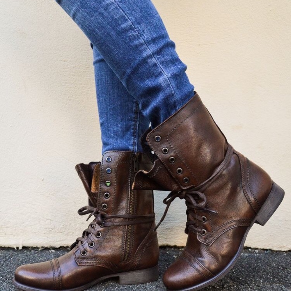 Steve Madden Combat Boots GREAT CONDITION!!!